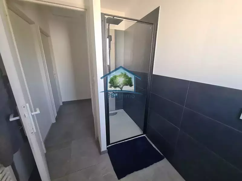 Maison, 340 m²