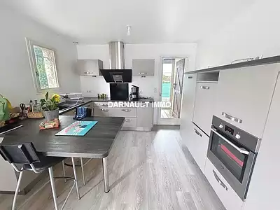 Maison, 128 m²