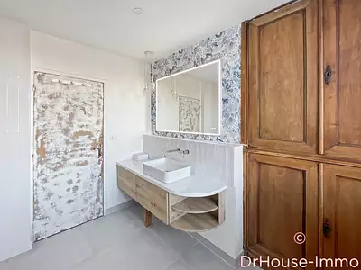 Maison, 285 m²