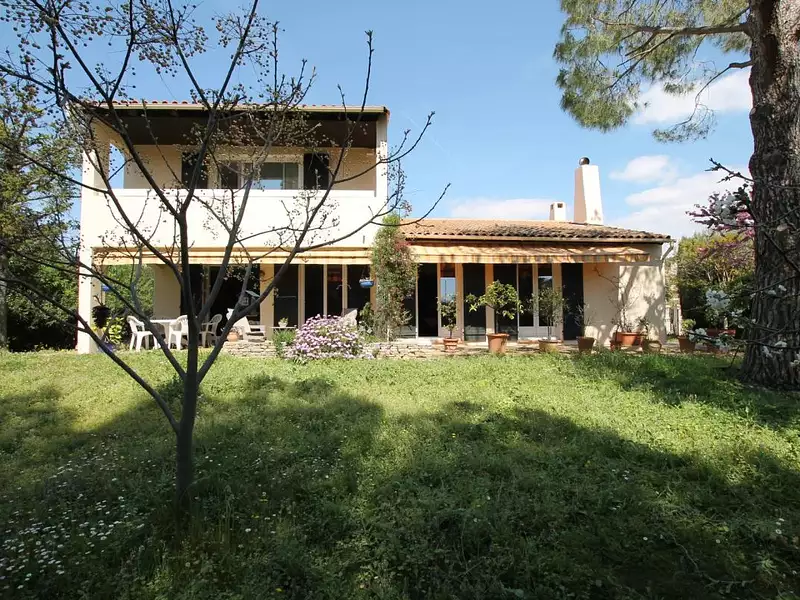 Maison, 222 m²