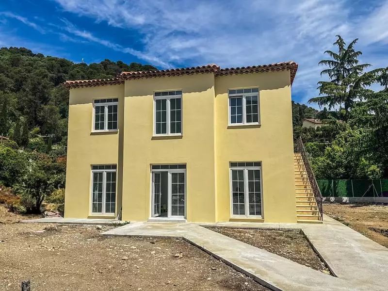 Maison, 180 m²