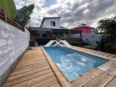 Maison, 115 m²