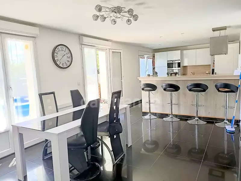 Maison, 113 m²