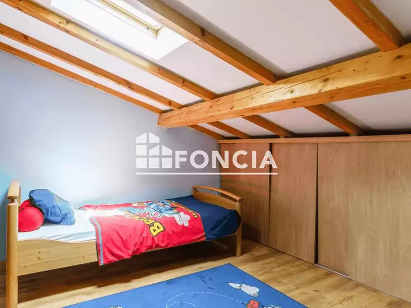 Maison, 205 m²