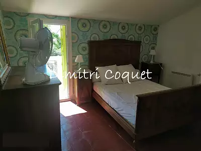 Maison, 242 m²