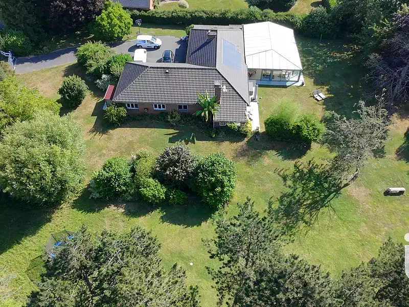 Maison, 225 m²