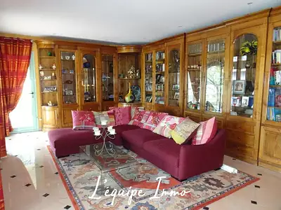 Maison, 238 m²