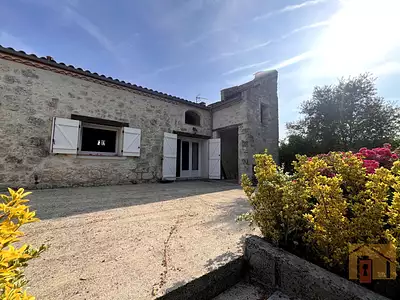 Maison, 267 m²