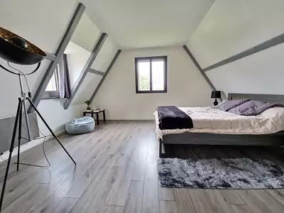 Maison, 196 m²