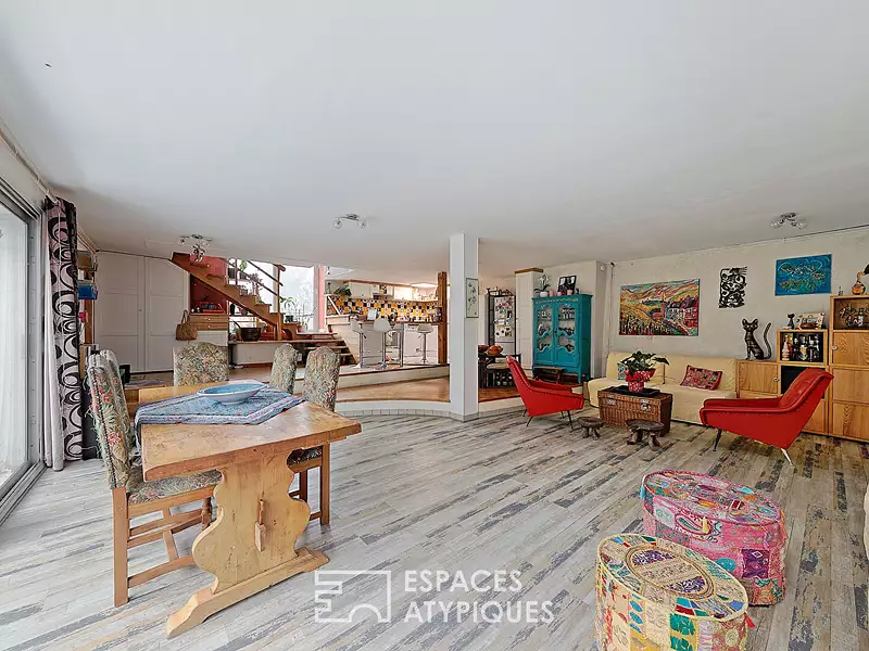 Maison, 240 m²