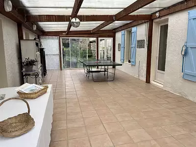 Maison, 196 m²