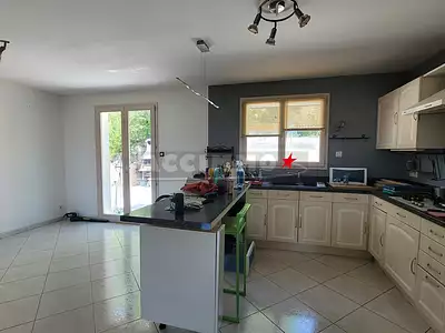 Maison, 96 m²
