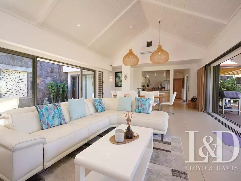 Maison, 290,9 m²