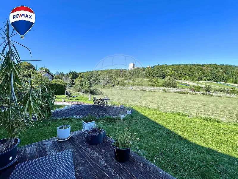 Maison, 240 m²