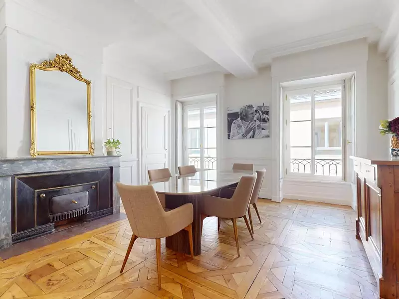 Appartement, 167 m²