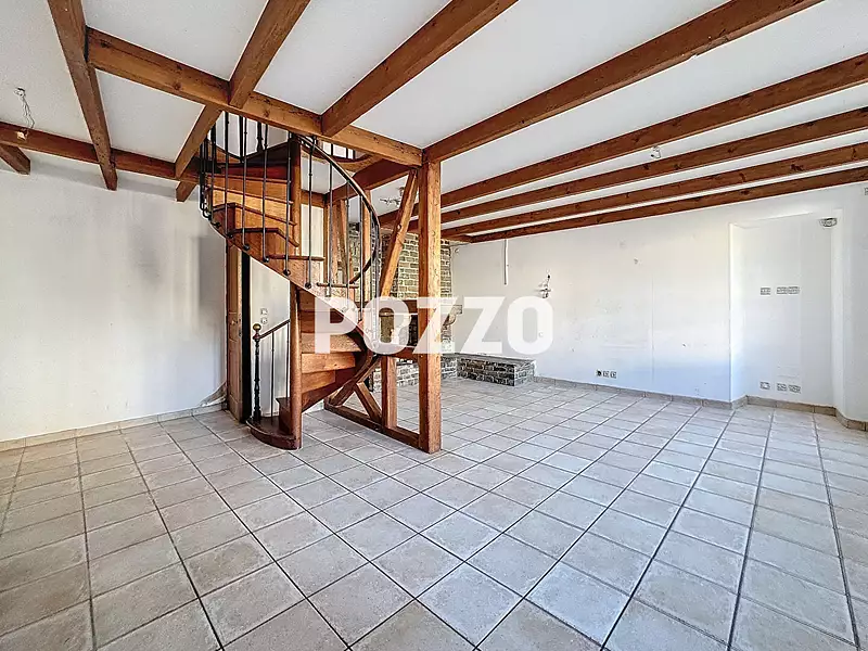 Maison, 230 m²