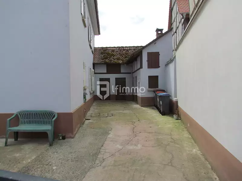 Immeuble, 190 m²