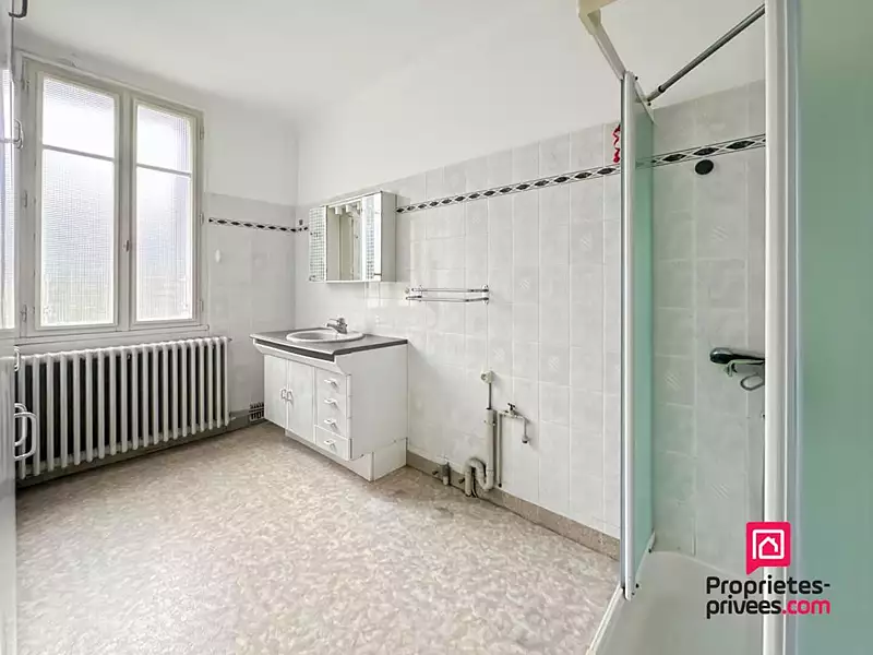 Maison, 203 m²