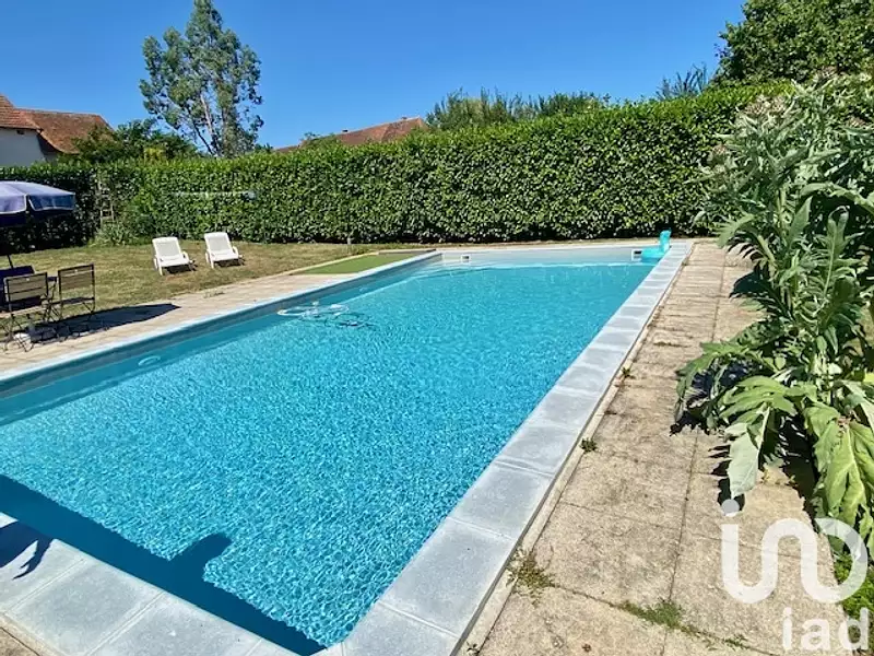 Maison, 210 m²