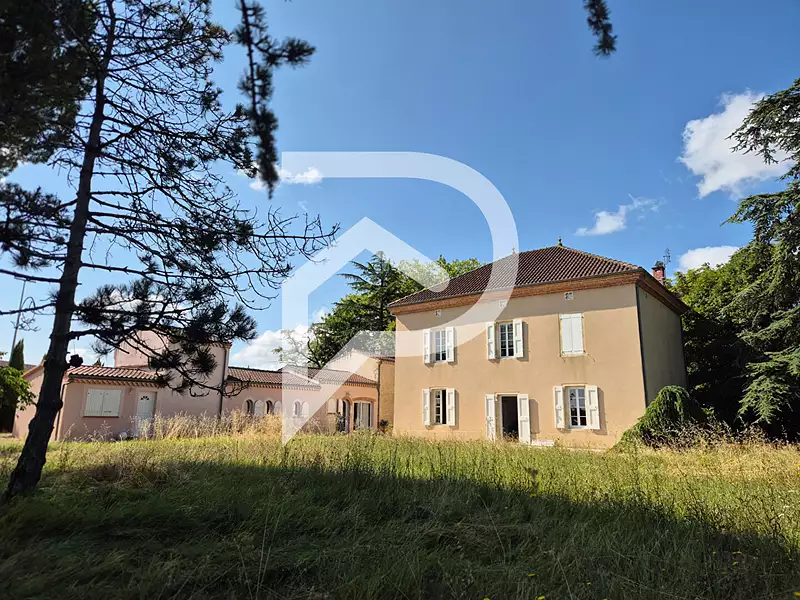Maison, 259 m²