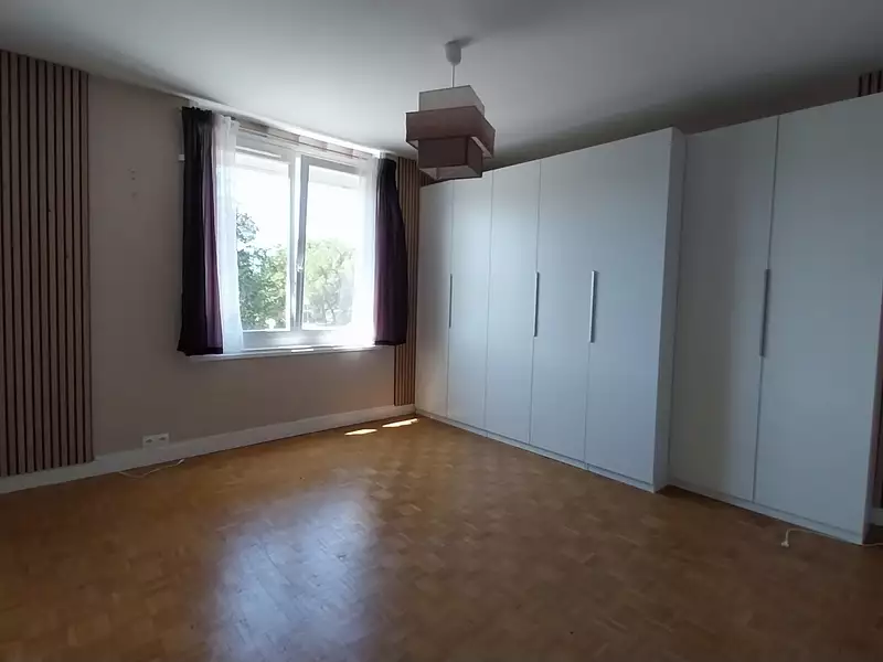 Maison, 198 m²