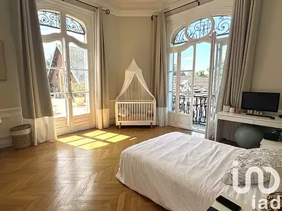 Appartement, 181 m²