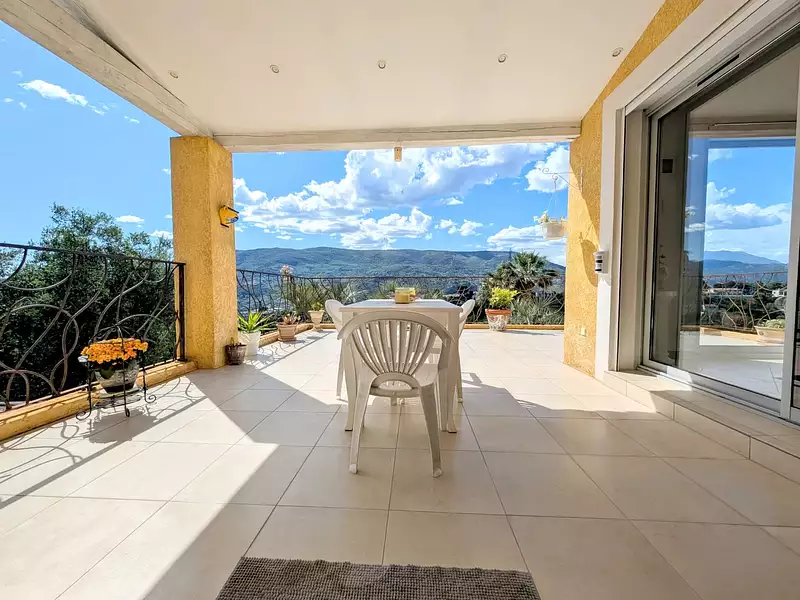 Maison, 370 m²