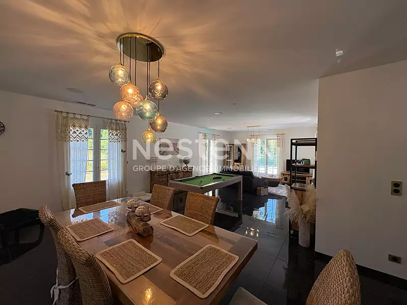 Maison, 189 m²