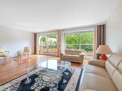 Appartement, 218,28 m²