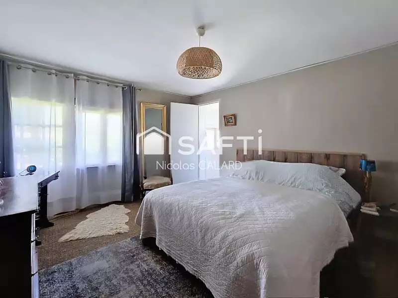 Maison, 164 m²
