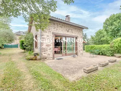 Maison, 220 m²