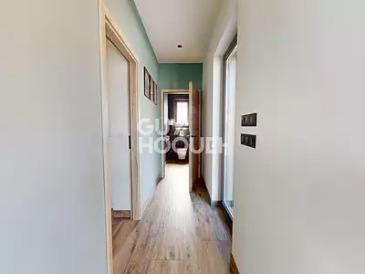 Maison, 240 m²
