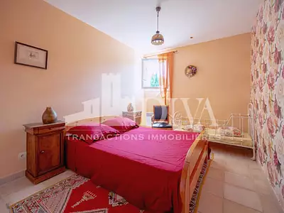 Maison, 222 m²
