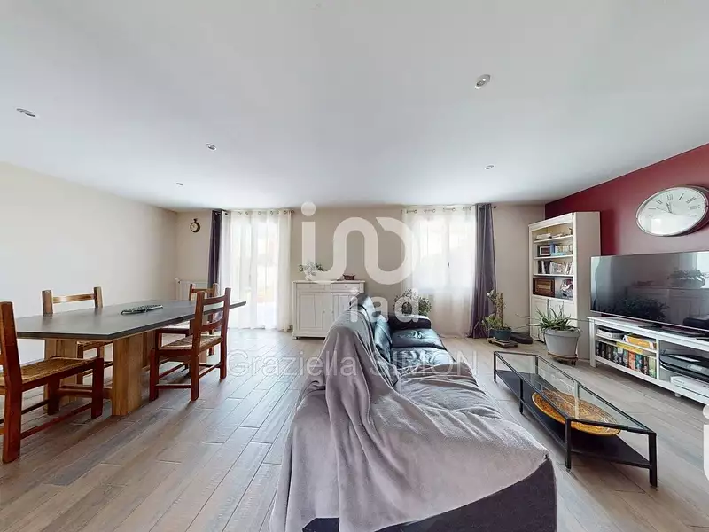 Maison, 104 m²