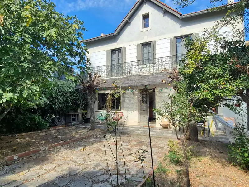 Maison, 179 m²