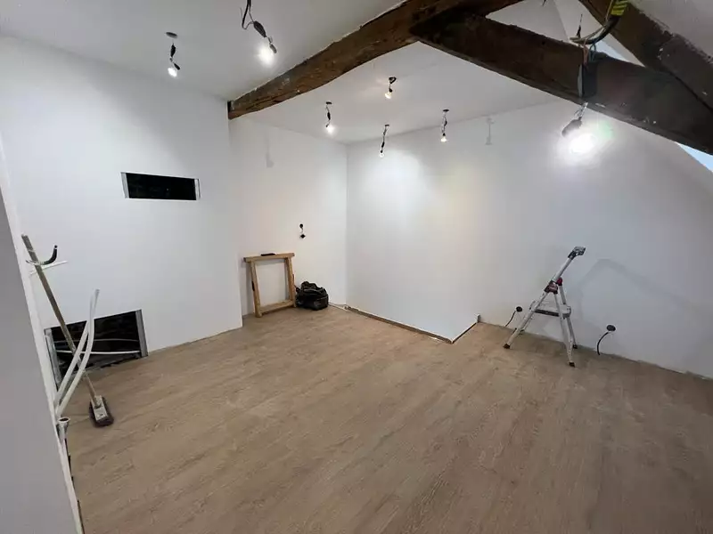 Immeuble, 166 m²