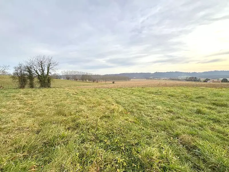 Terrain, 1 268 m²