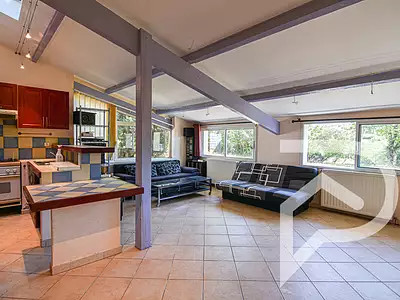 Maison, 242 m²