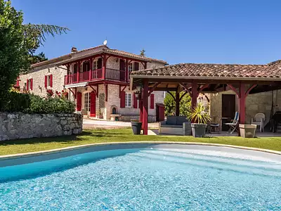 Maison, 320 m²
