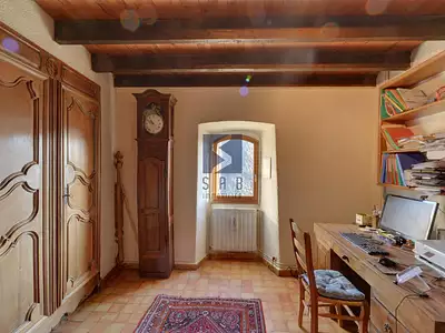 Maison, 195 m²