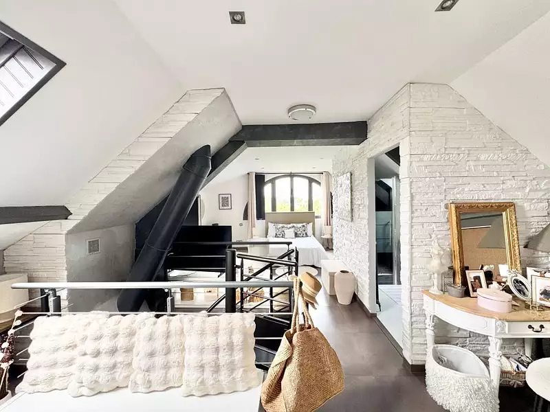Maison, 280 m²