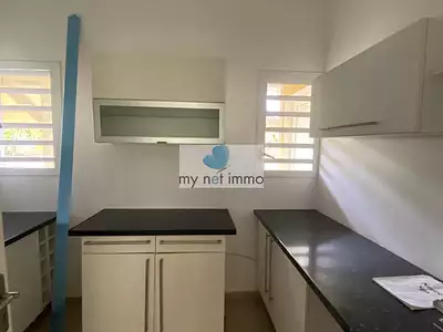 Maison, 168 m²