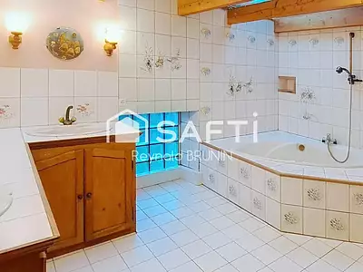 Maison, 184 m²