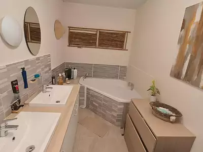 Maison, 105 m²