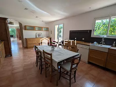 Maison, 119 m²
