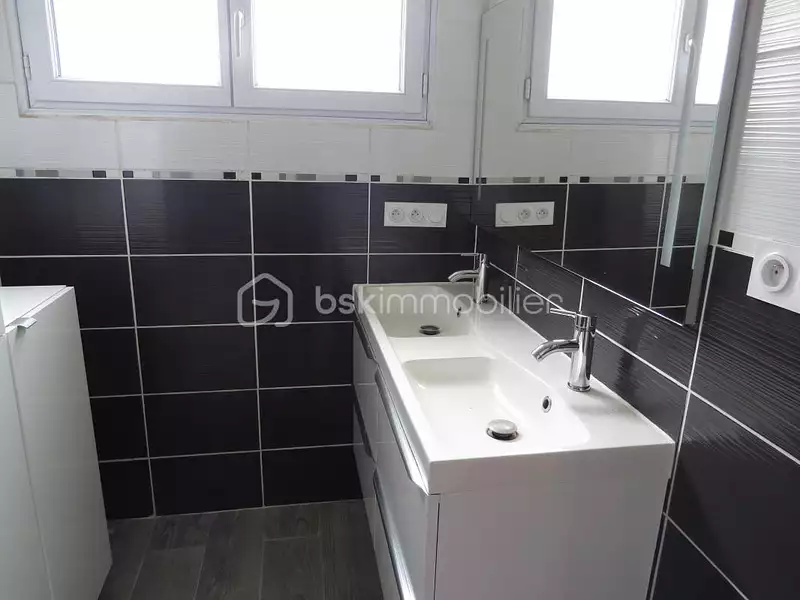 Maison, 84 m²