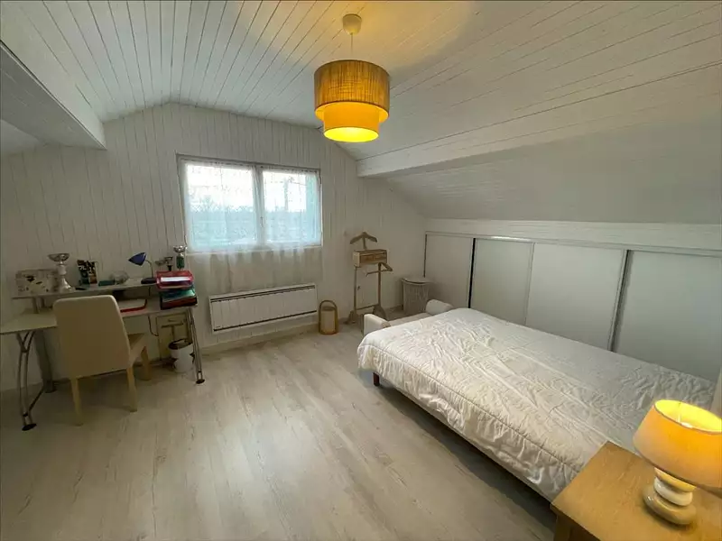 Maison, 194 m²