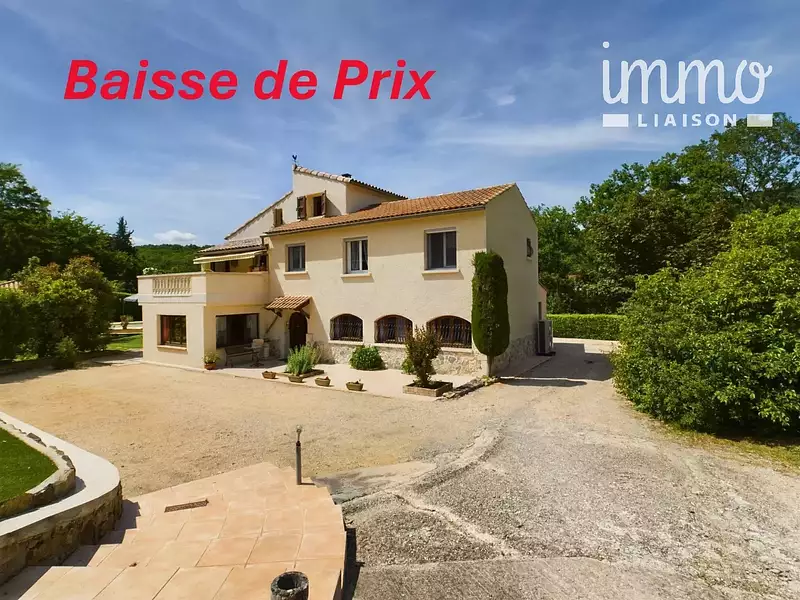 Maison, 190 m²