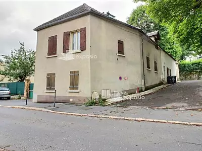 Immeuble, 111 m²