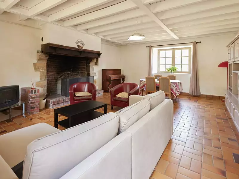 Maison, 375 m²